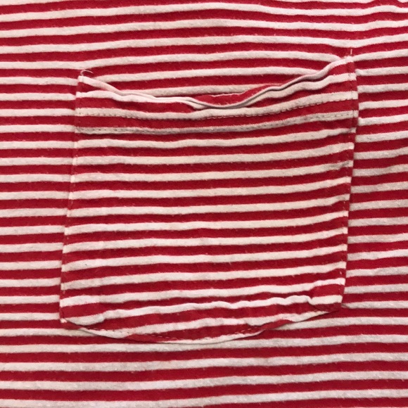 🧲 Red/White Striped Crop Top🧲 - Picture 3 of 5